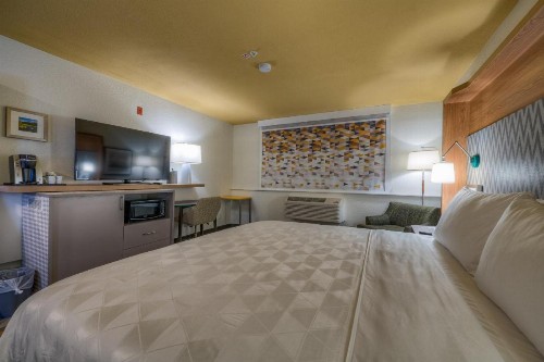 Holiday Inn - Tacoma Mall an IHG Hotel - image 36