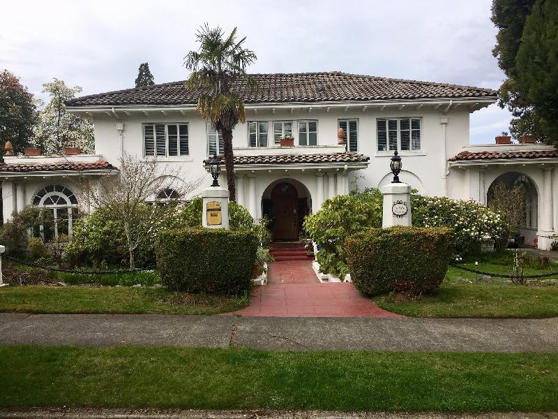 The Villa - image 4