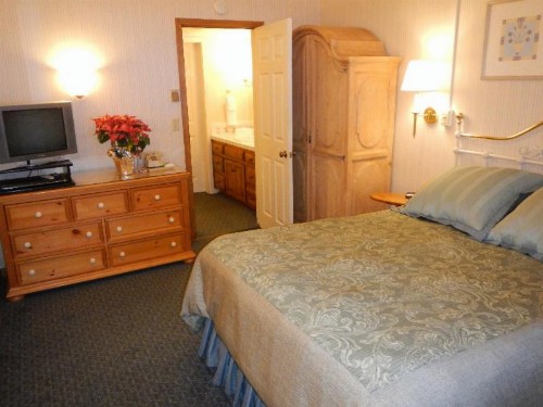 GetAways at Olympic Village Inn - image 11