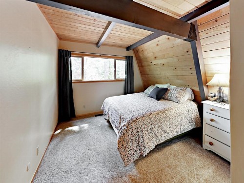 790 Chapel Cabin - image 7