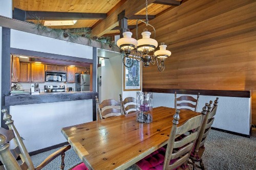 Lakefront Tahoe Home with View 1 Mi to XC Ski Area - image 7