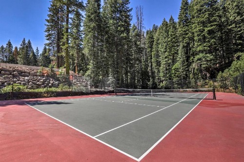 Riverfront Alpine Meadows Resort Townhome with Pool!