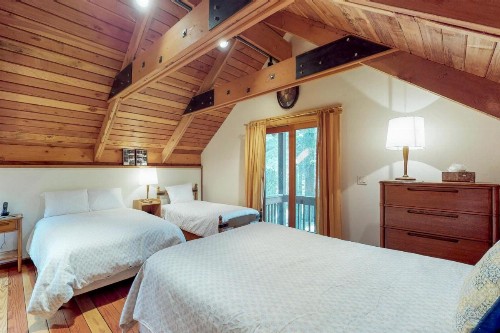 Timeless in Tahoma - image 8