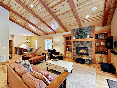 West Shore Retreat Home - image 8