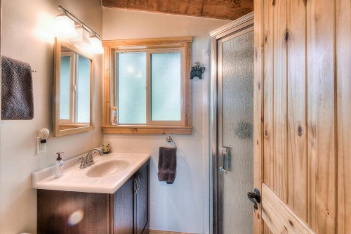 Chamberland Getaway - image 8