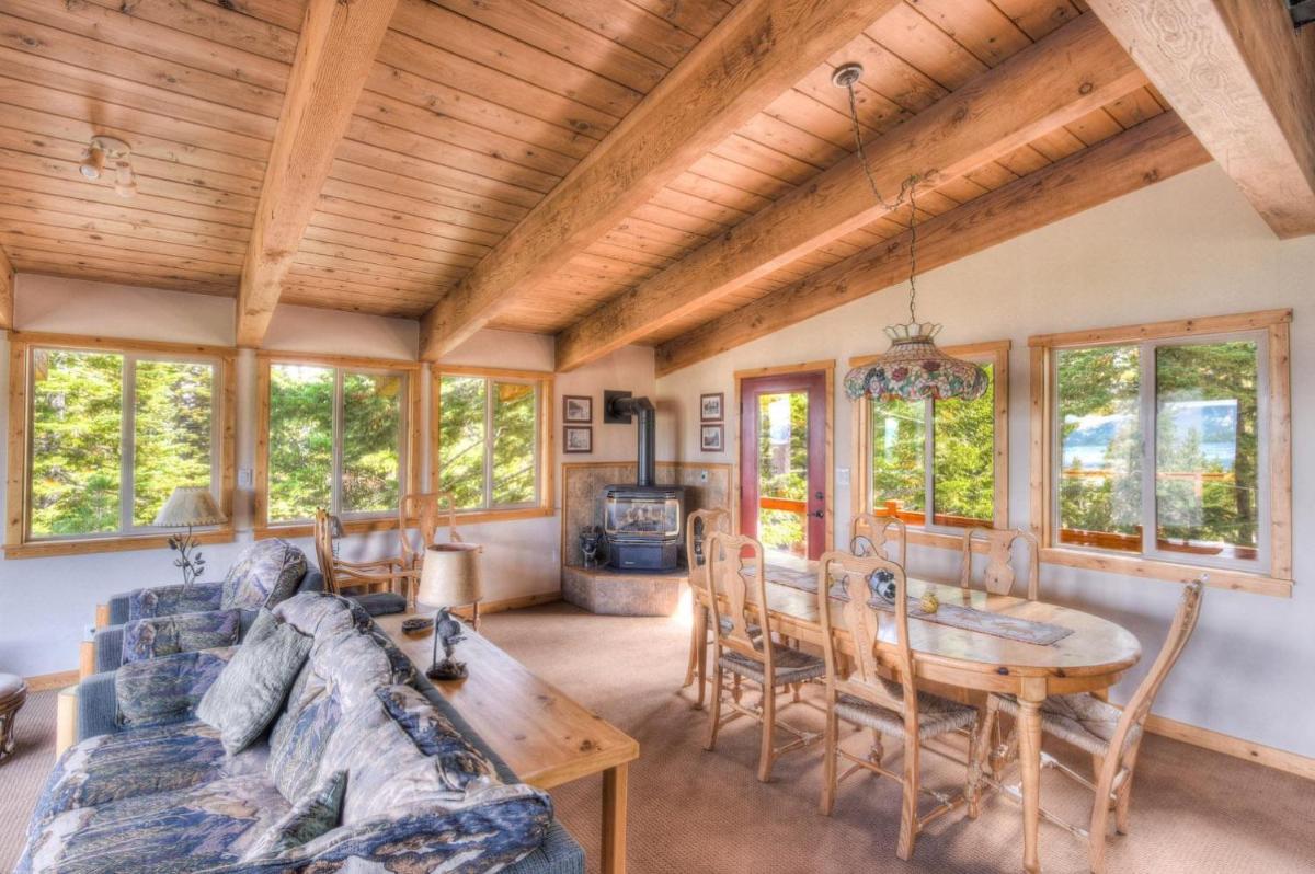 Chamberland Getaway - image 2