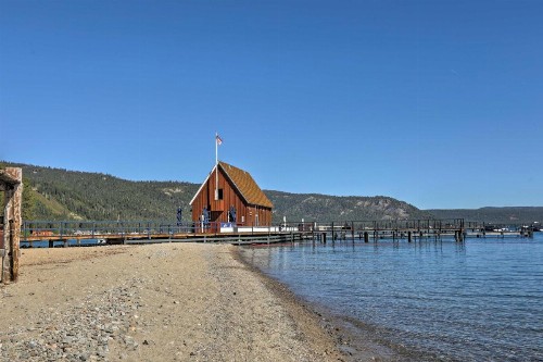 Cozy Home 5 mins to Lake Tahoe & Homewood! - image 10