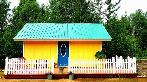 Sunshine Cottage - image 21