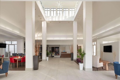 Hilton Garden Inn Tallahassee - image 24