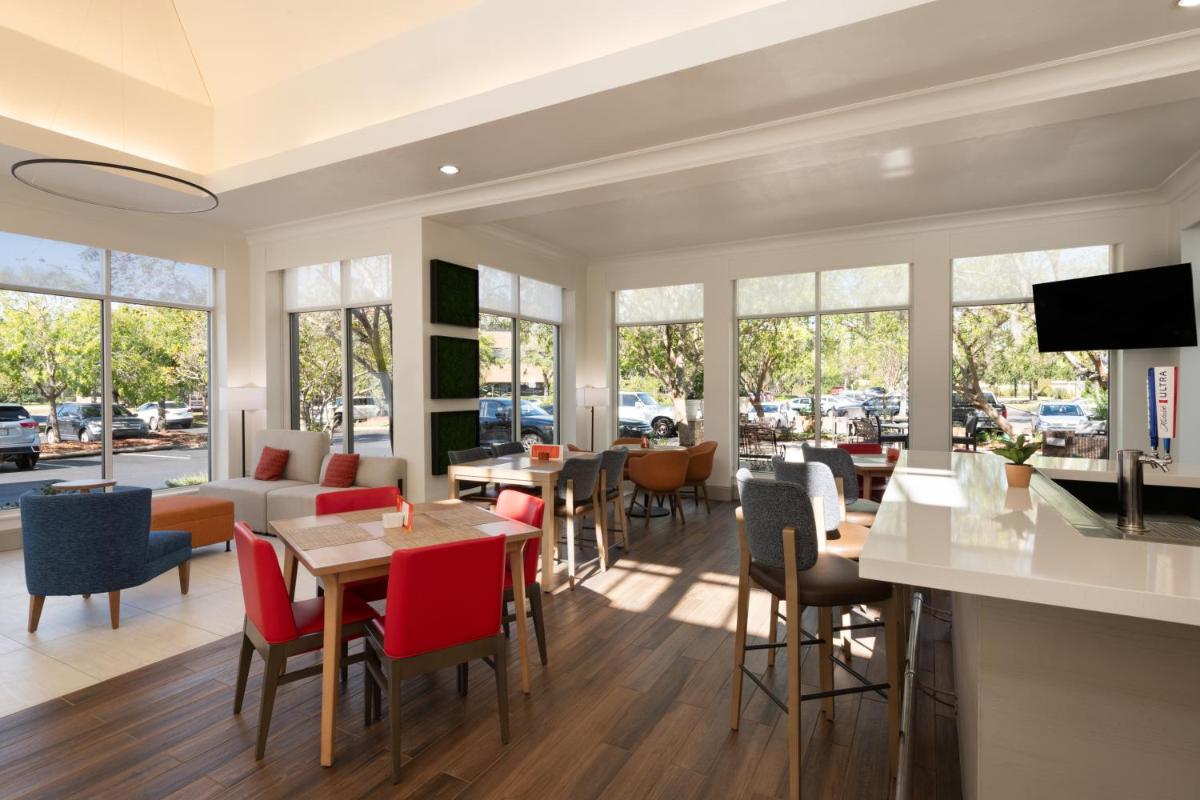 Hilton Garden Inn Tallahassee - image 5