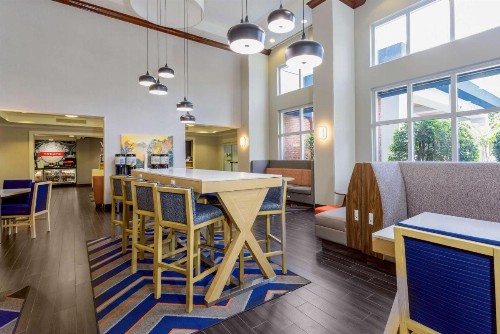 Hampton Inn & Suites Tallahassee I-10-Thomasville Road - image 16