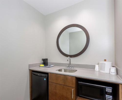 Hampton Inn & Suites Tallahassee I-10-Thomasville Road - image 48