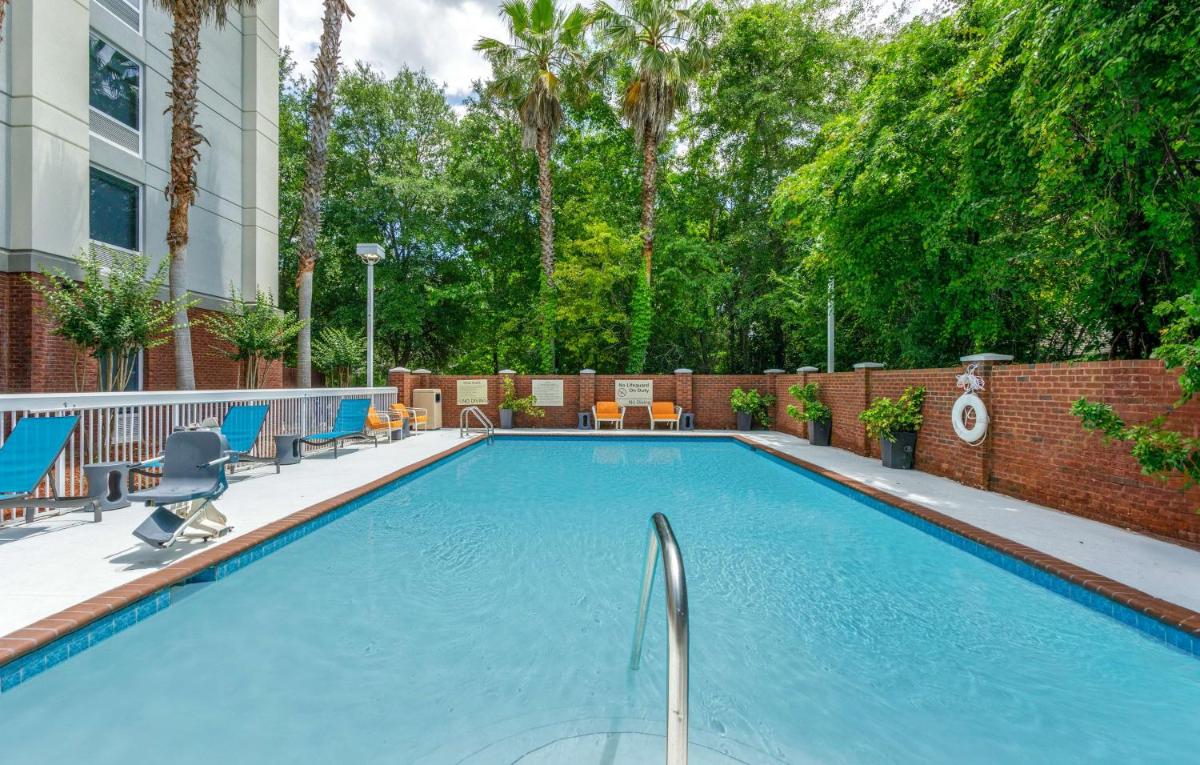 Hampton Inn & Suites Tallahassee I-10-Thomasville Road - image 6