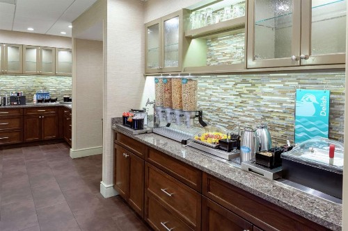 Homewood Suites by Hilton Tallahassee - image 12