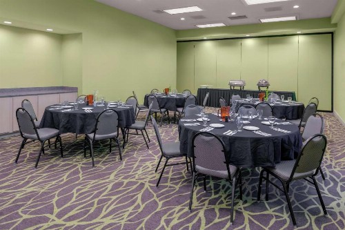Homewood Suites by Hilton Tallahassee - image 16