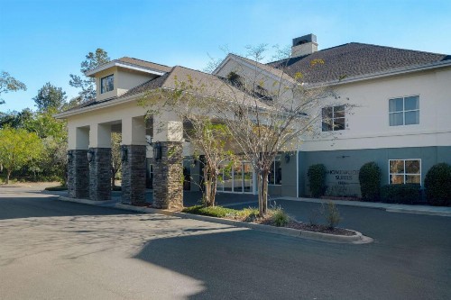 Homewood Suites by Hilton Tallahassee - image 2