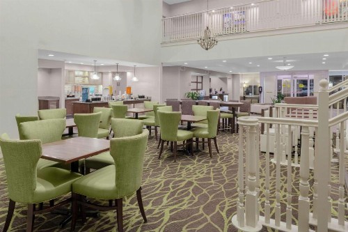 Homewood Suites by Hilton Tallahassee - image 9