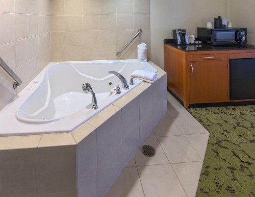 Hilton Garden Inn Tallahassee Central - image 6