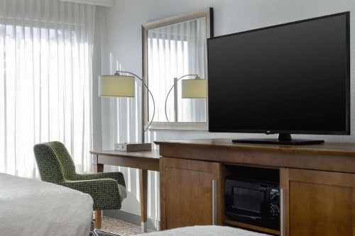 Hampton Inn Tallahassee-Central - image 22