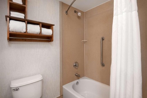 Hampton Inn Tallahassee-Central - image 24