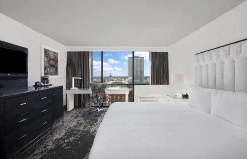 DoubleTree by Hilton Tallahassee - image 32