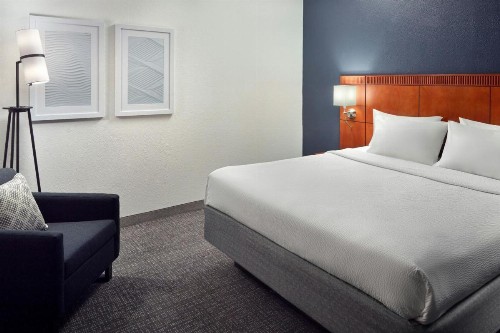 Courtyard by Marriott Tallahassee Downtown/Capital - image 6