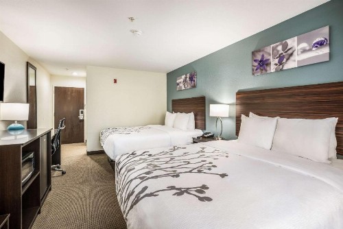 Sleep Inn & Suites - image 36