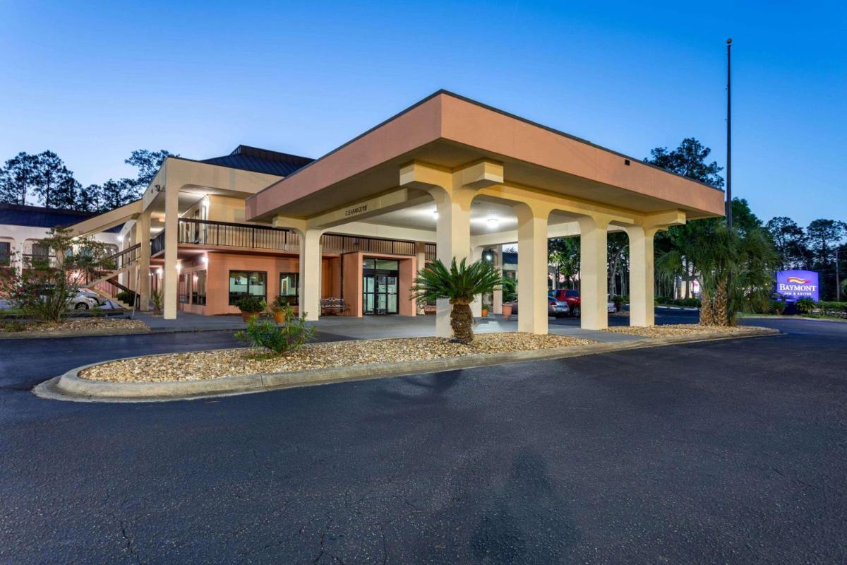 Baymont by Wyndham Tallahassee - main image