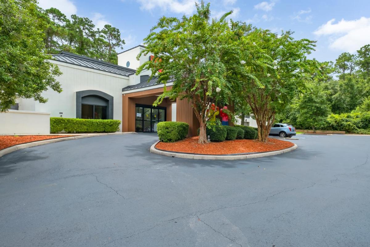 Sleep Inn - Tallahassee - image 4