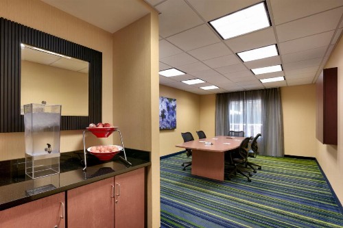 Fairfield Inn & Suites by Marriott Tallahassee Central - image 13