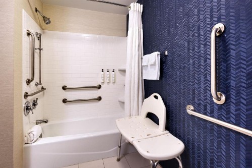 Fairfield Inn & Suites by Marriott Tallahassee Central - image 18