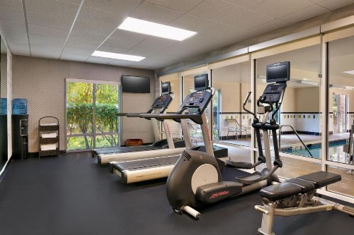 Fairfield Inn & Suites by Marriott Tallahassee Central - image 8