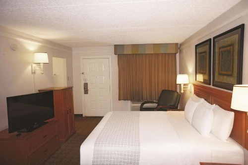 La Quinta Inn by Wyndham Tallahassee North - image 30