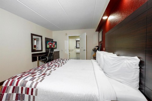 Red Roof Inn Tallahassee - University - image 23