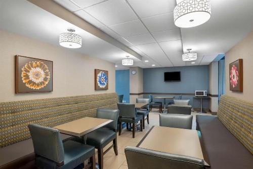 Best Western Plus Tallahassee North Hotel - image 13