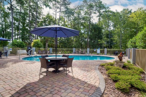 Best Western Plus Tallahassee North Hotel - image 4