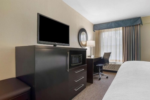 Best Western Plus Tallahassee North Hotel - image 7