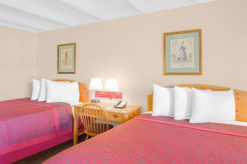 Days Inn by Wyndham Tallahassee University Center - image 8
