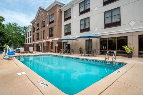 Comfort Suites Tallahassee Downtown - image 20