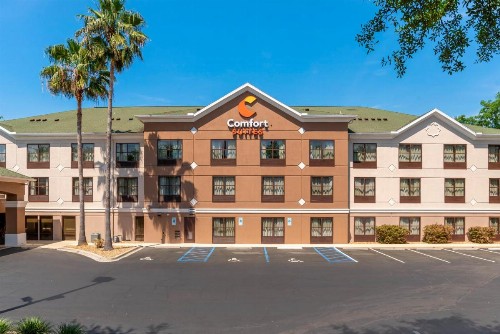 Comfort Suites Tallahassee Downtown - image 39