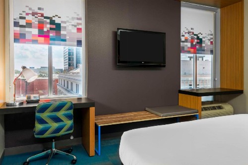 Aloft Tallahassee Downtown - image 3