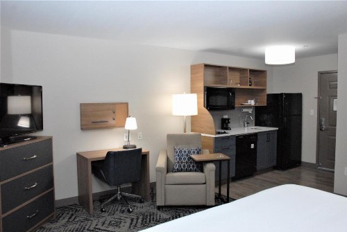 Candlewood Suites Tallahassee an IHG Hotel - image 12