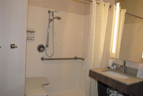 Candlewood Suites Tallahassee an IHG Hotel - image 18