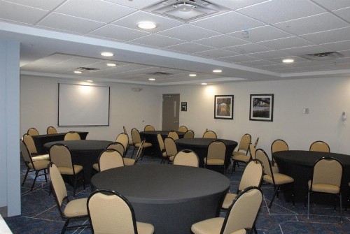 Candlewood Suites Tallahassee an IHG Hotel - image 20