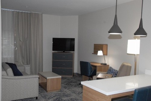 Candlewood Suites Tallahassee an IHG Hotel - image 25