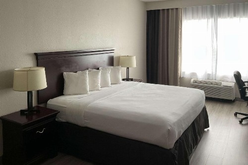 Country Inn & Suites by Radisson Tallahassee Northwest I-10 FL - image 10