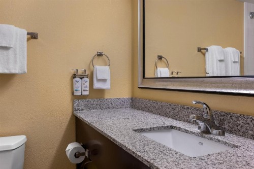 Holiday Inn Express Tallahassee an IHG Hotel - image 38