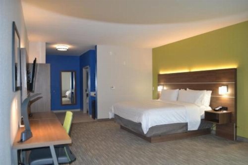 Holiday Inn Express Tallahassee-University Central an IHG Hotel - image 11