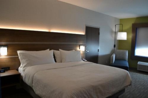 Holiday Inn Express Tallahassee-University Central an IHG Hotel - image 39