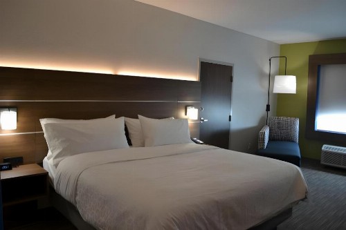 Holiday Inn Express Tallahassee-University Central an IHG Hotel - image 44